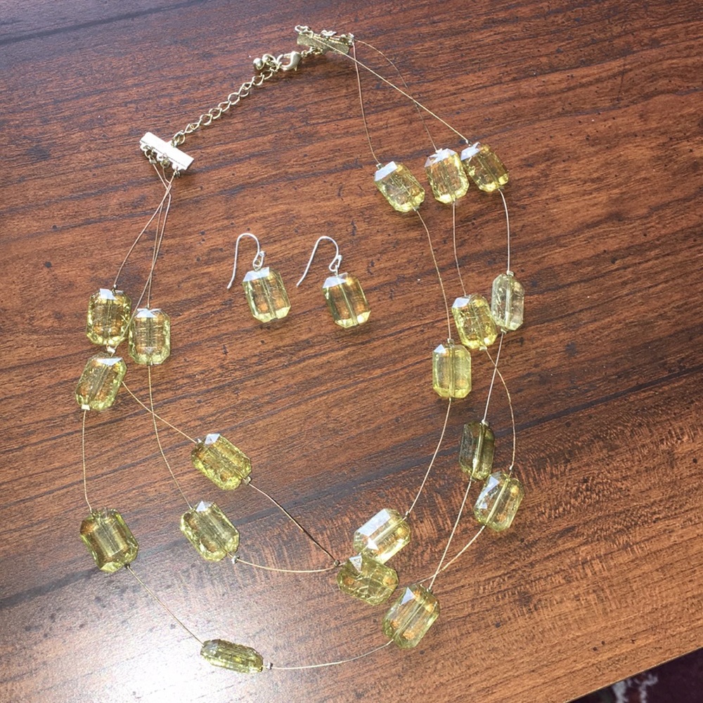 💕Handmade floating necklace